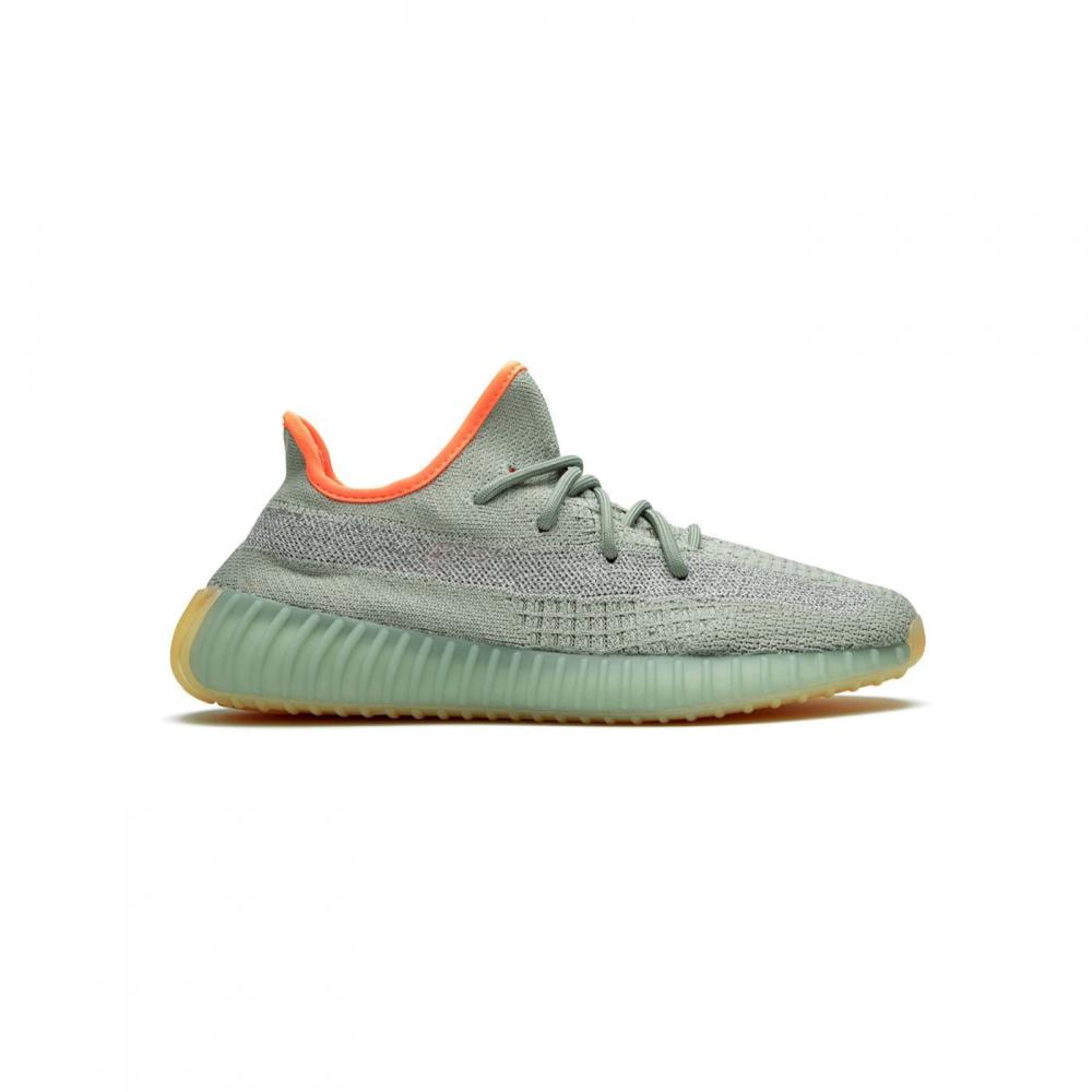 Yeezy Boost Moscow Official — логотип